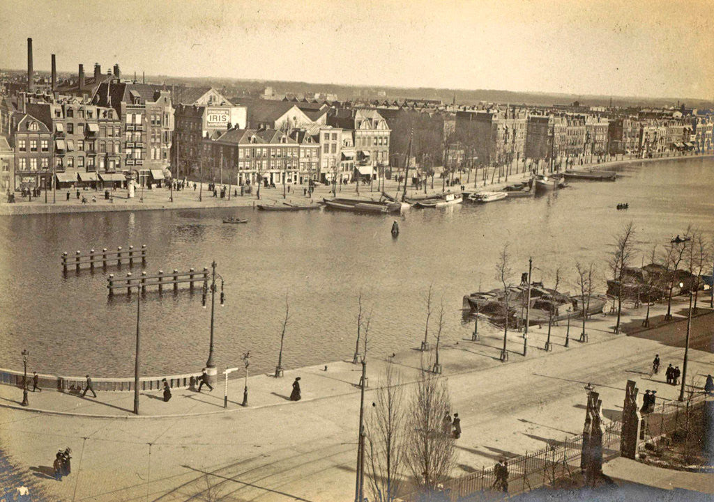 Detail of Family Album including pictures of Wijnhandel Kraaij & Co. Bordeaux Amsterdam by Anonymous