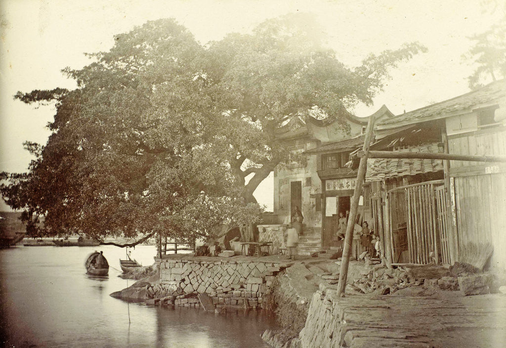 Detail of View of a house with a yard along the water, presumably in Fuzhou, Fujian province, China by Anonymous