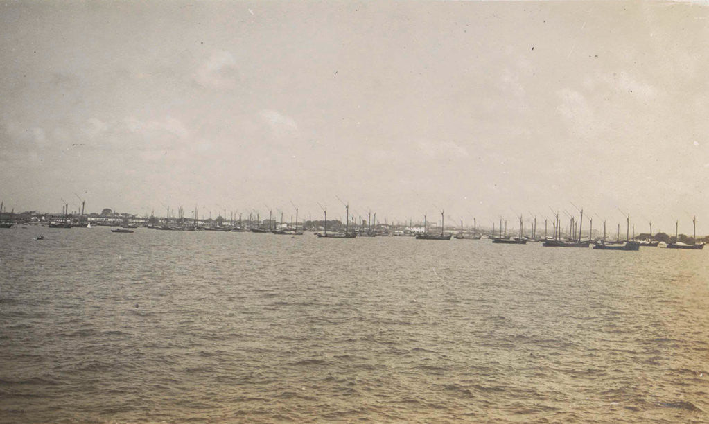 Detail of Singapore, chinese tongue chance in port by Anonymous