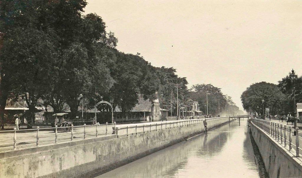 Detail of Batavia, Indonesia Molenvliet with Hotel des Indes by Anonymous