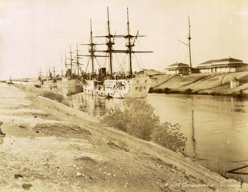 Detail of Crossover Foussoum, Egypte by C. & G. Zangaki