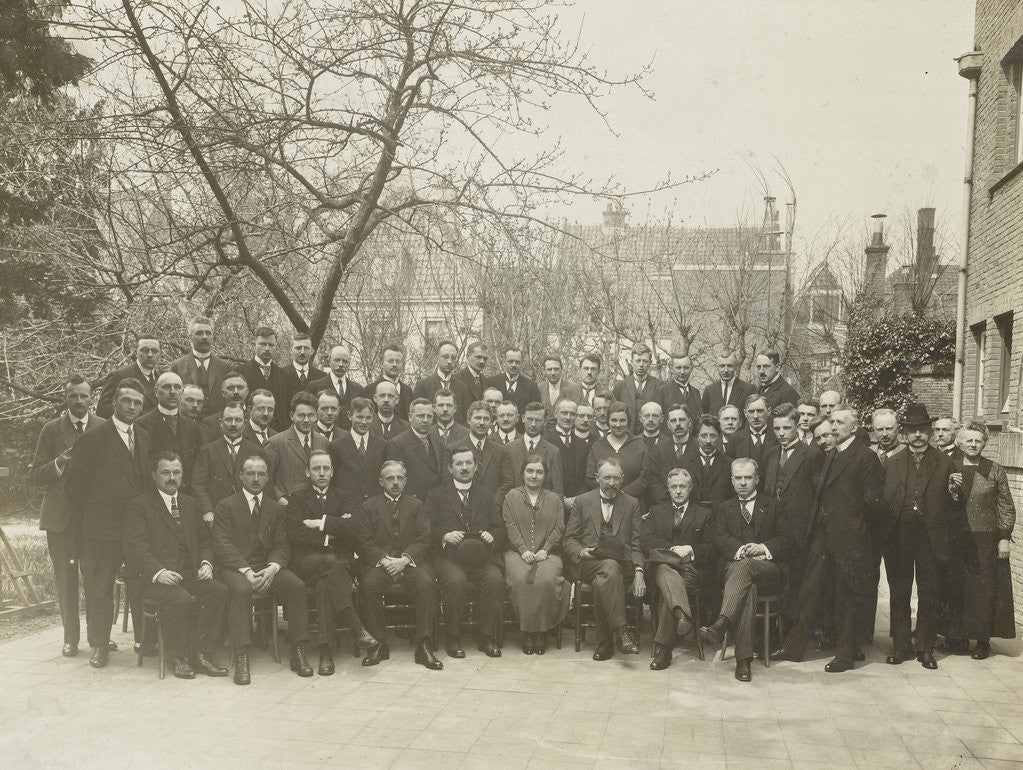 Detail of Group portrait by Nederlandsch fotopersbureau