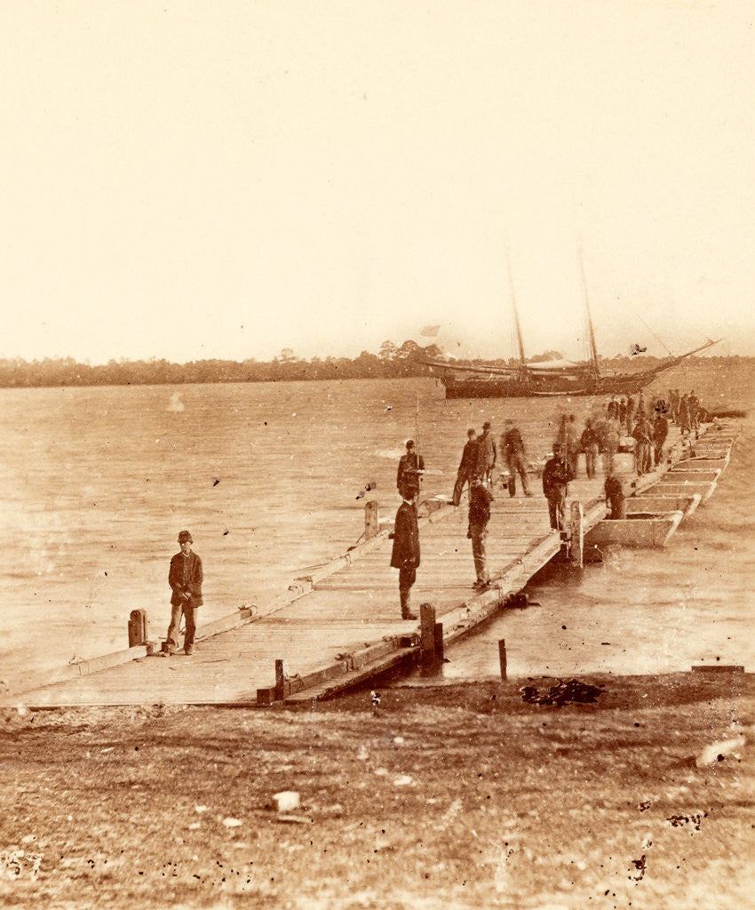 Detail of Building a pontoon bridge at Beaufort, S.C., USA by Anonymous