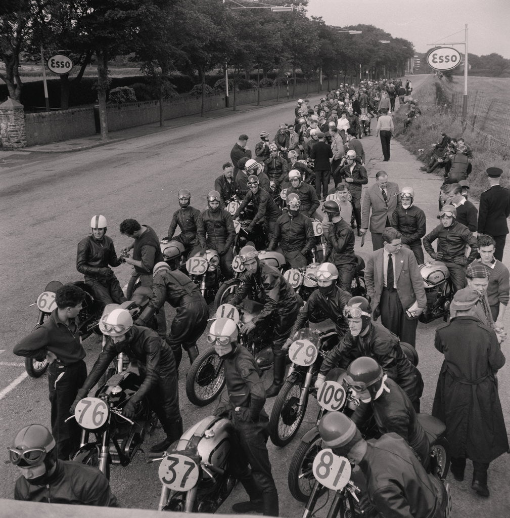 Detail of Manx Grand Prix practices by Manx Press Pictures