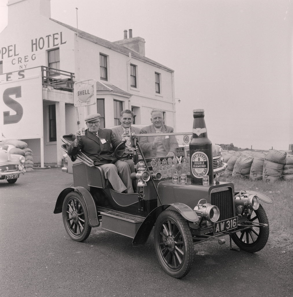 Detail of Veteran cars at Creg hotel by Manx Press Pictures