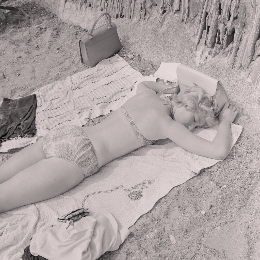 Detail of Island in the Sun', Douglas beach by Manx Press Pictures