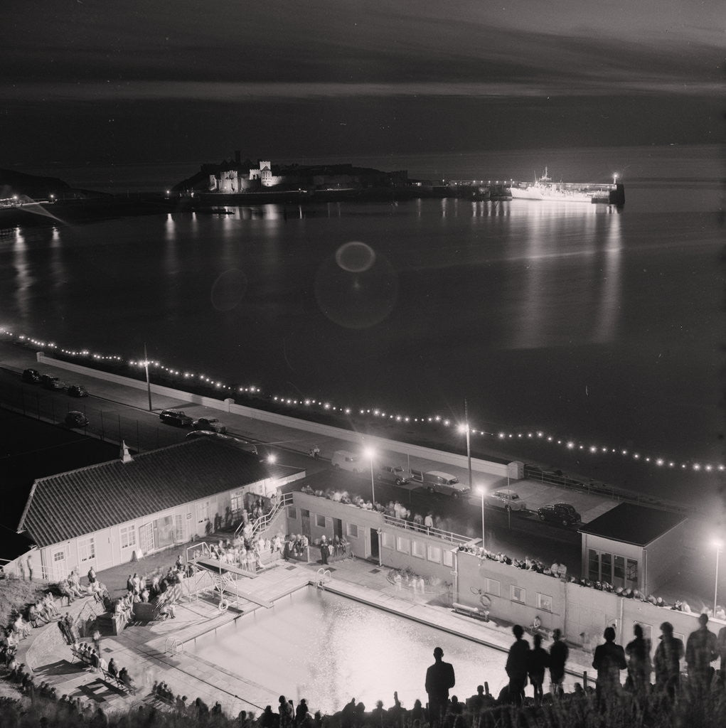 Detail of Peel Swimming Pool at night by Manx Press Pictures