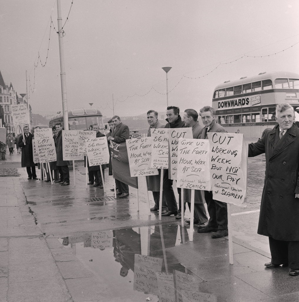 Detail of Seamen's strike picket at the Palace by Manx Press Pictures