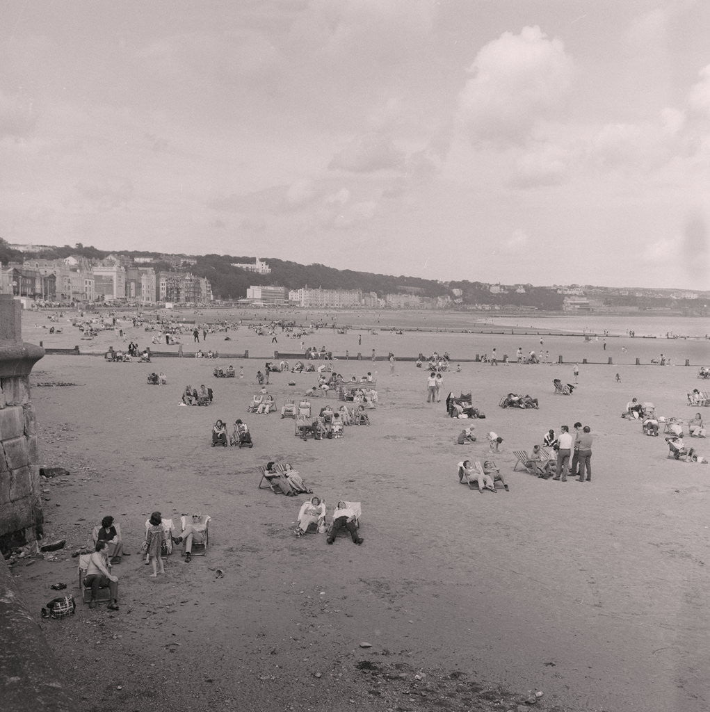Detail of Holidaymakers on Douglas beach by Manx Press Pictures