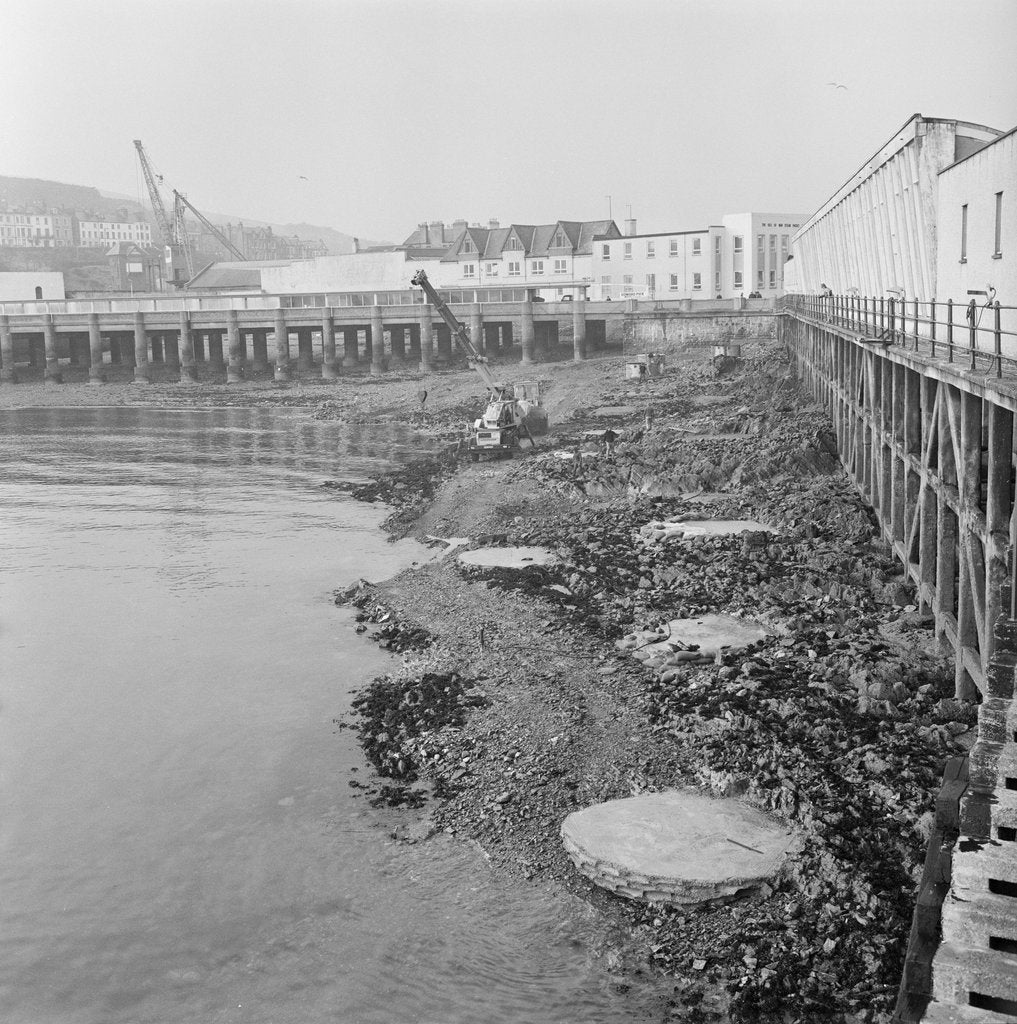 Detail of Work started on Ro-Ro Scheme, Douglas Bay by Manx Press Pictures