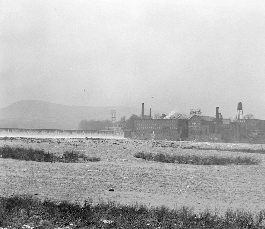 Detail of Mt. Holyoke, Massachusetts - Scenes. The dam by Lewis Hine