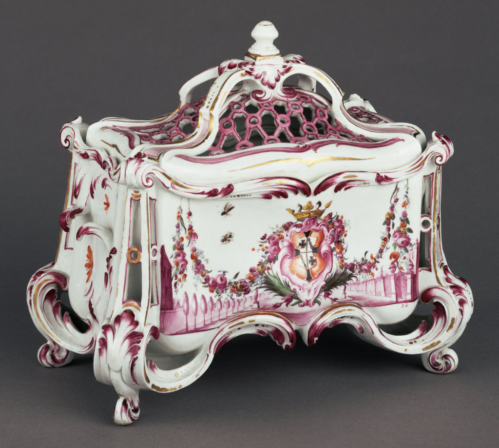 Detail of Lidded Bulb Vase (caisse à oignons) by Niderviller Porcelain Manufactory