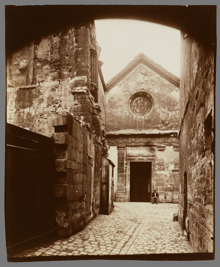 Detail of St. Julien le Pauvre-Portail (St. Julien le Pauvre-Facade) by Eugène Atget