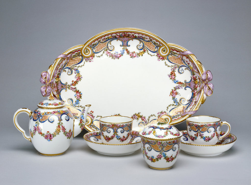 Detail of A Tea Service (déjeuner ruban) by Etienne-Henri Le Guay