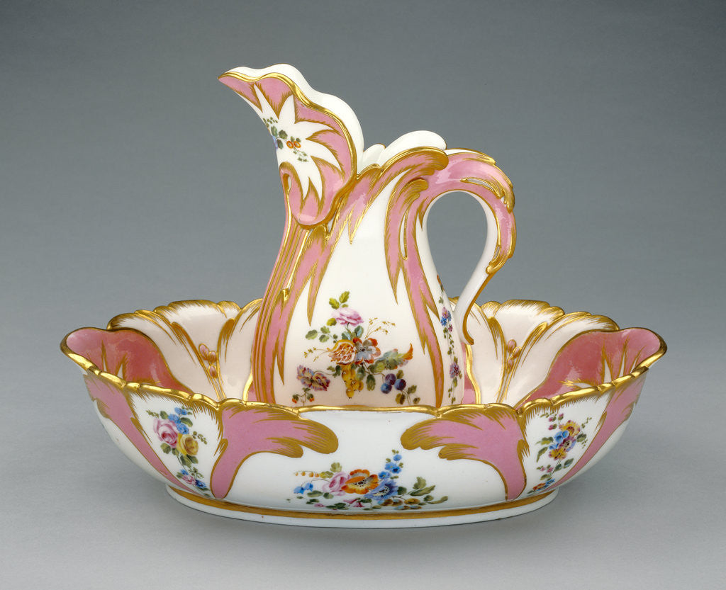 Detail of Ewer and Basin (broc et jatte feuille d'eau, première grandeur) by Jean-Claude Duplessis père