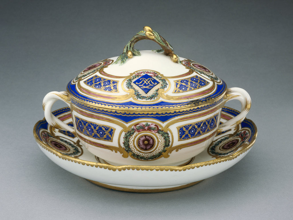 Detail of Lidded Bowl on Dish (écuelle ronde et plateau rond) by Pierre-Antoine Méreaud