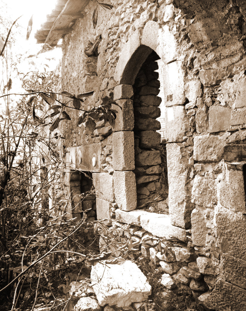 Detail of S. Pietro, Prata d'Ansidonia, L'Aquila, Abruzzo by Anonymous