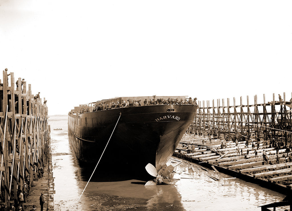 Detail of Str. Harvard in the slip, Detroit, Harvard (Freighter), 1900 by Anonymous