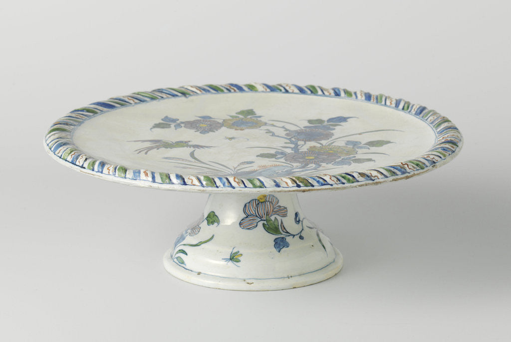 Detail of Cakestand, around on foot, multicolor painted with flowers and flying bird by Anonymous