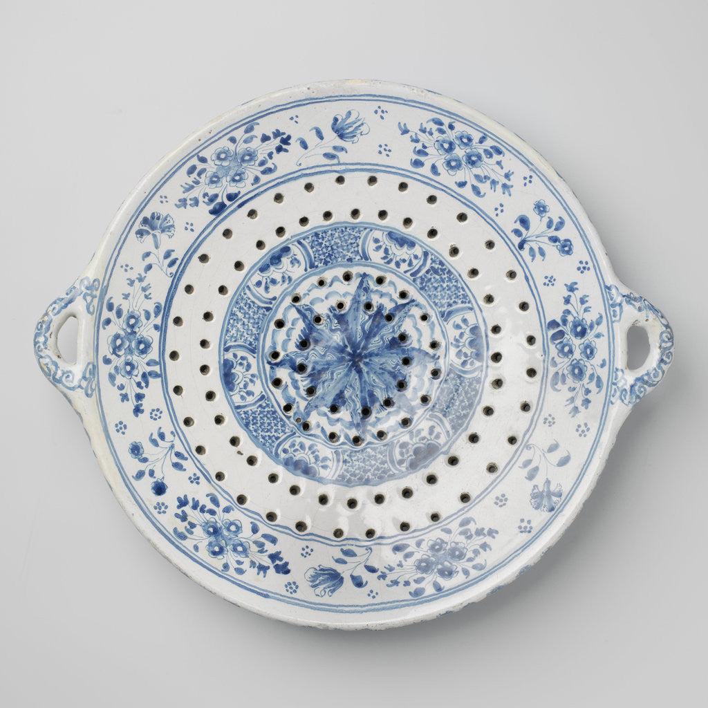 Detail of Colander with two ears, on three legs, blue painted including an eight-pointed star by Anonymous