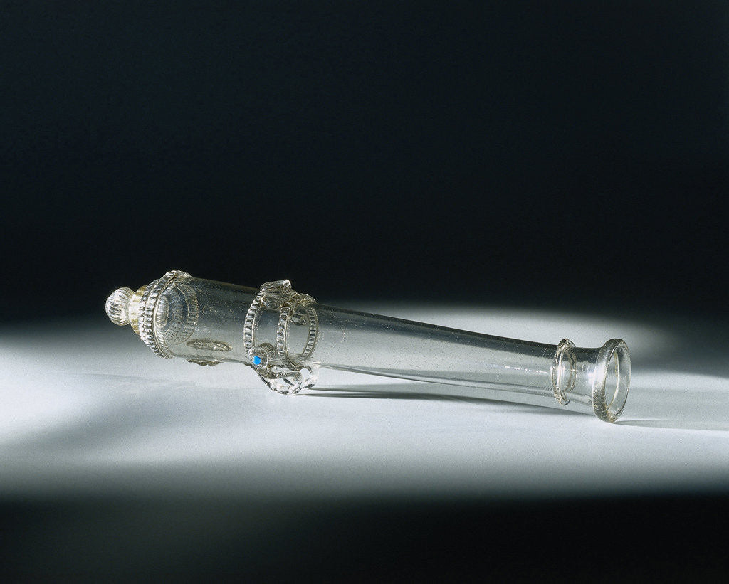 Detail of Pouring cup. Gun with tapered loop, the mouth with a smooth wire deposited by Anonymous