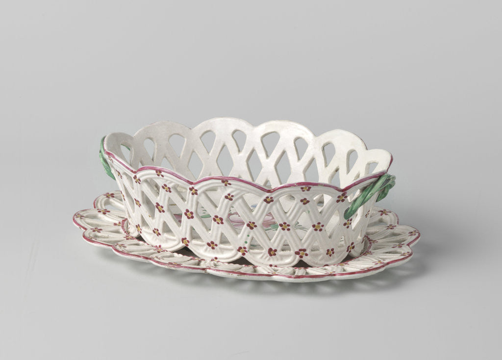 Detail of Fruit bowl with ears and openwork wall and rim by Anonymous