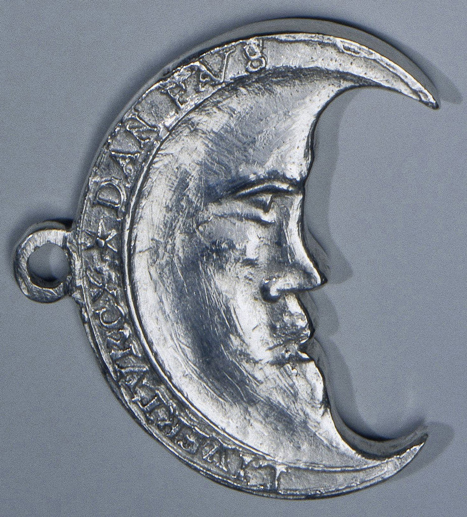 Detail of Crescent borne by the 300 sailors from the Admiral Boisot by Anonymous