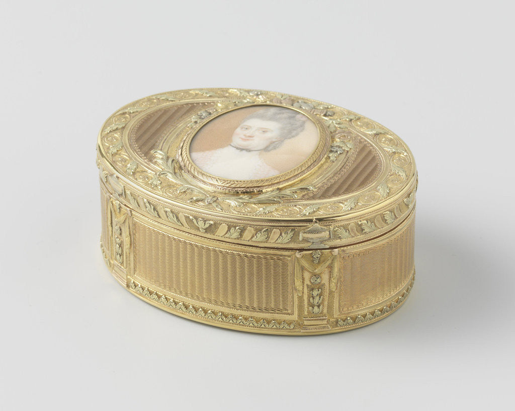 Detail of Snuff Box with Portrait of Anna of Barnevelt, Nicolas-Augustin Delions by Anonymous