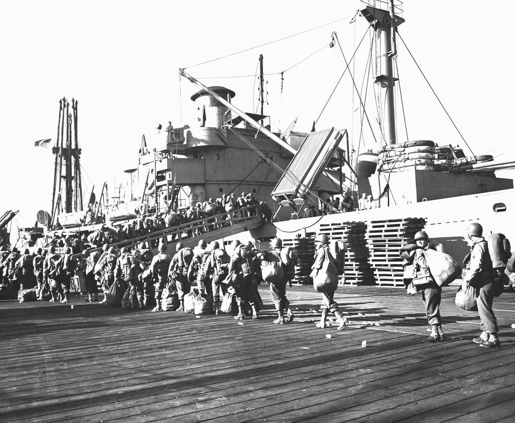 Detail of Unit 6991J Boarding the HR-680 During World War II by Anonymous