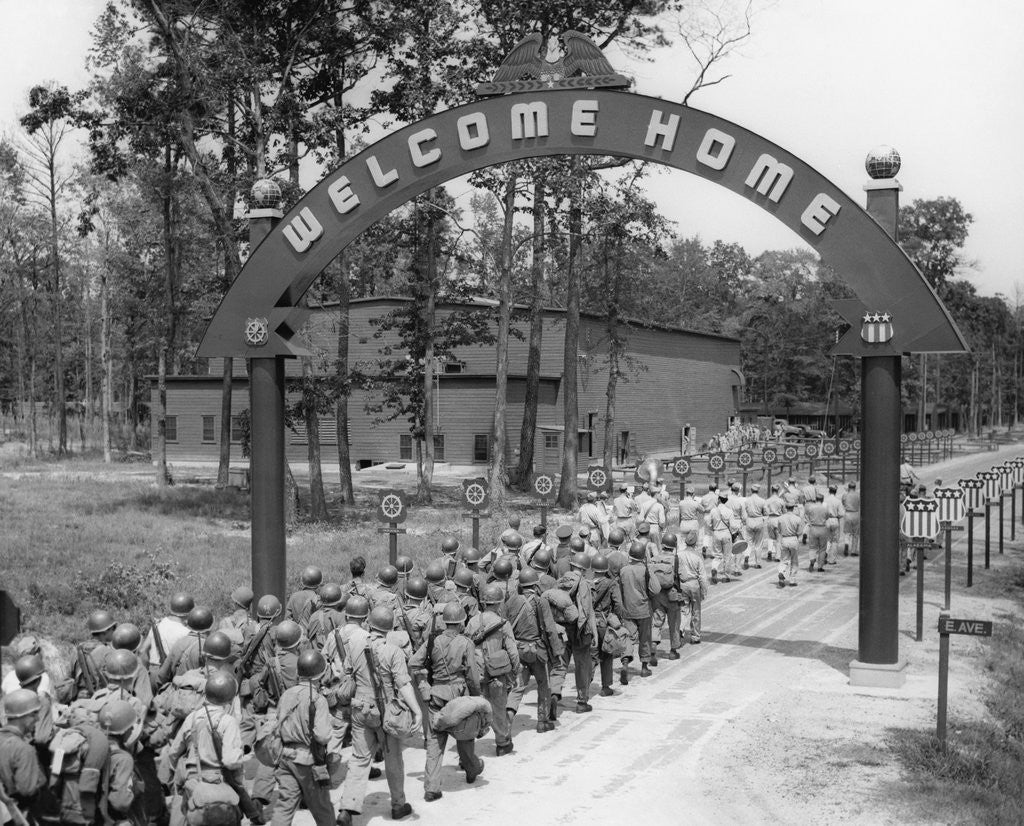 Detail of Welcome Home Soldiers by Corbis