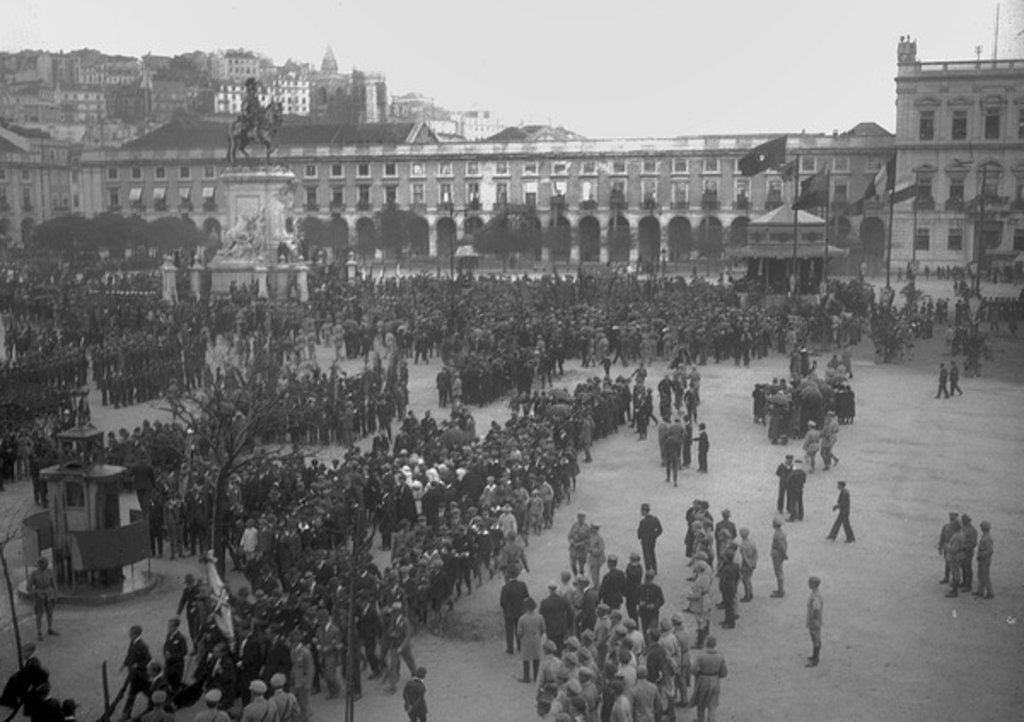 Detail of Victory celebrations in Praca do Comercio, Lisbon, 1918 by Anonymous