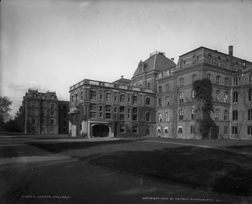 Detail of Vassar College, Poughkeepsie, New York, c.1904 by Detroit Publishing Co.